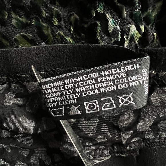 Male Power Men’s Square Cut Semi Sheer Animal Print Velvet Felt Like Feel Rare! - Picture 6 of 7